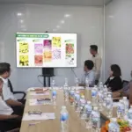 ViGen phát triển mô hình cúc mâm xôi cấy mô tại Chợ Lách