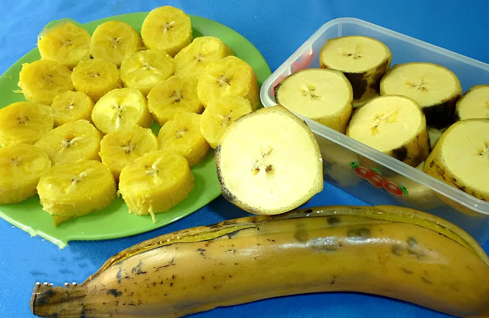 Đặc điểm chuối Tá Quạ